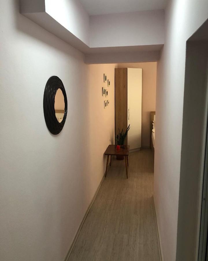 Itan'S Apartment-Lovely Guest Apartment In Center Tiran Dış mekan fotoğraf