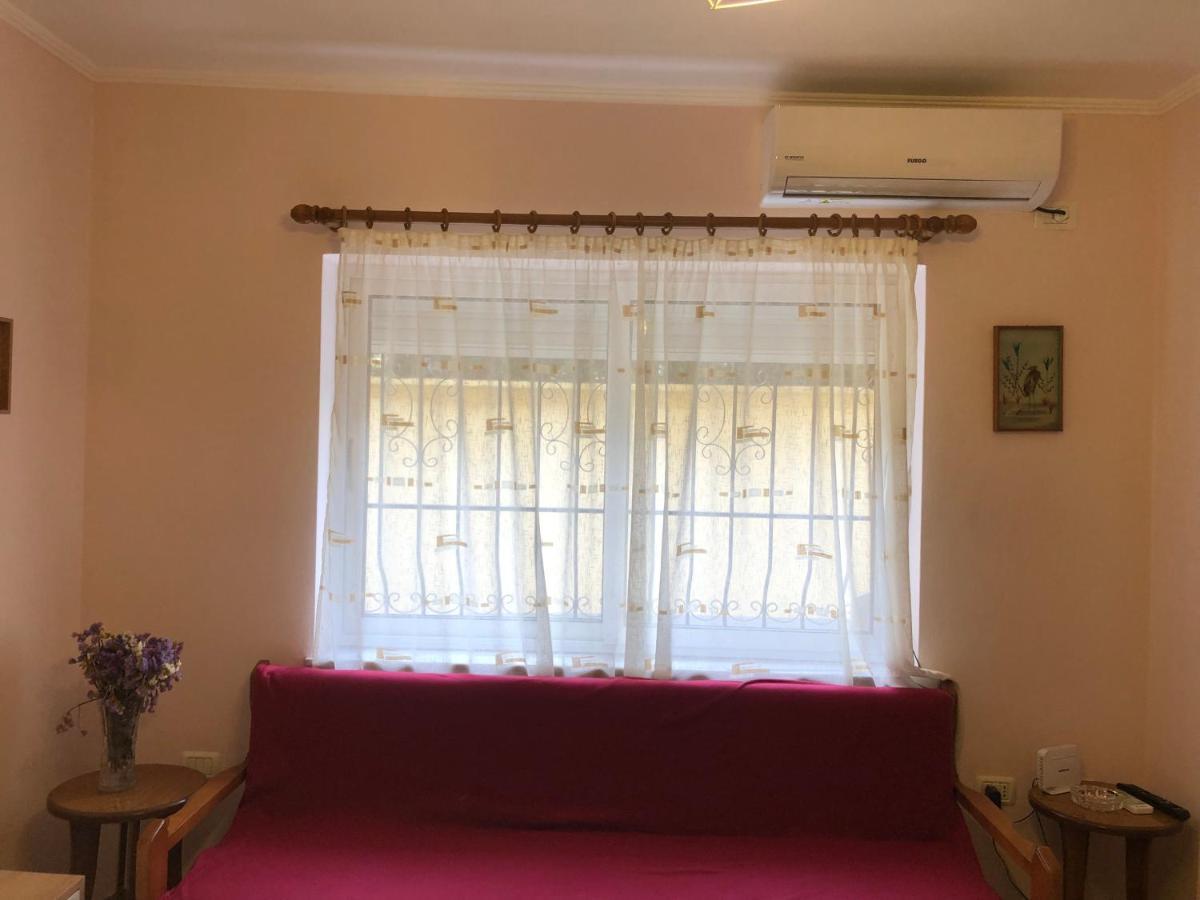 Itan'S Apartment-Lovely Guest Apartment In Center Tiran Dış mekan fotoğraf